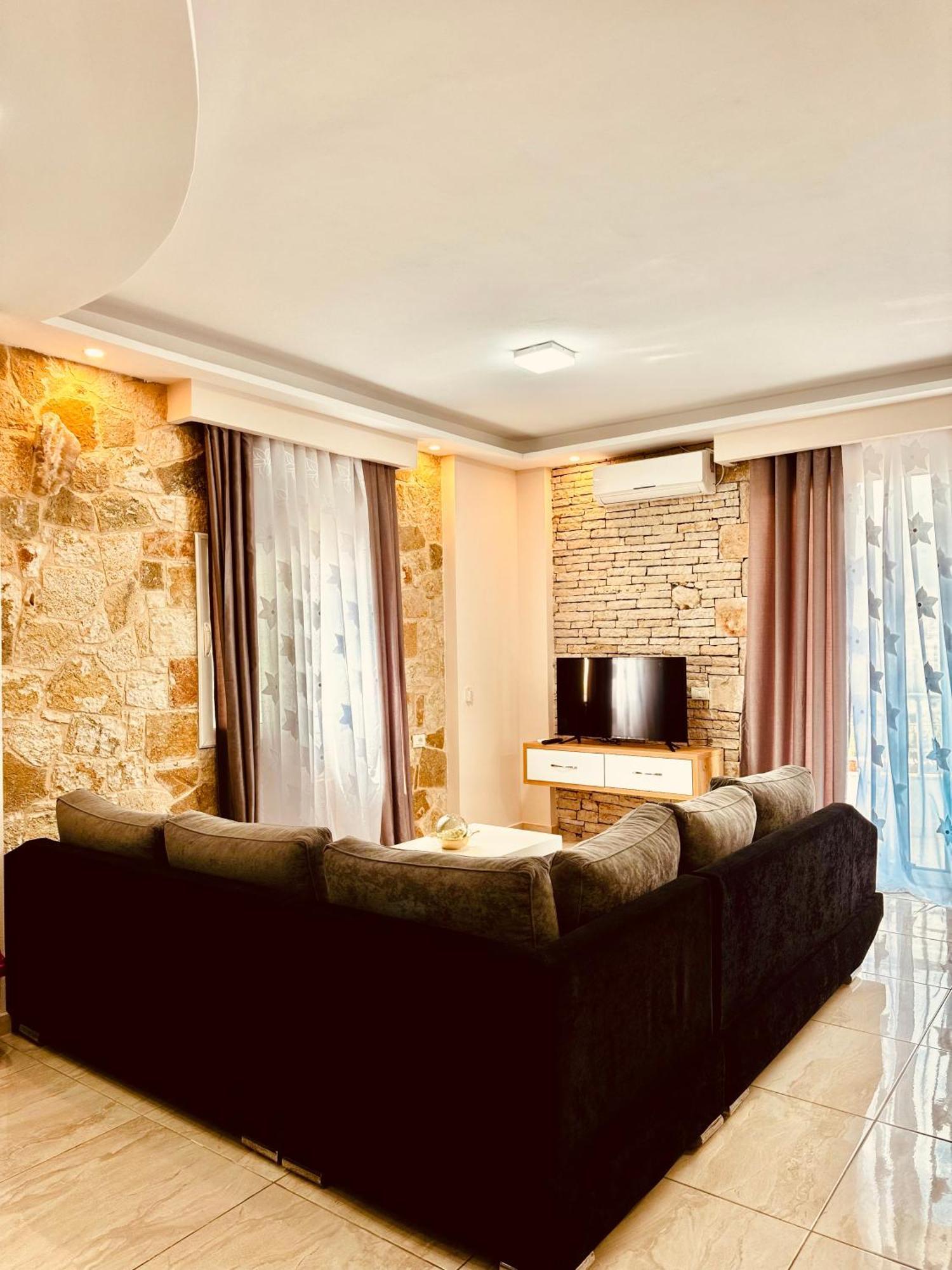 Villa Merkuri Himarë Exterior foto